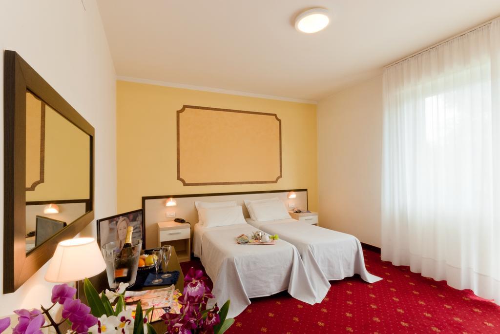 Hotel Columbia Terme Abano Terme Eksteriør billede